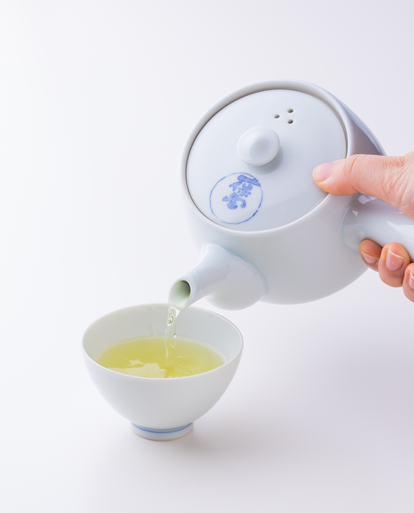 白磁急須・大(清水焼) – 一保堂茶舗 白磁急須・大(清水焼) – 一保堂茶舗